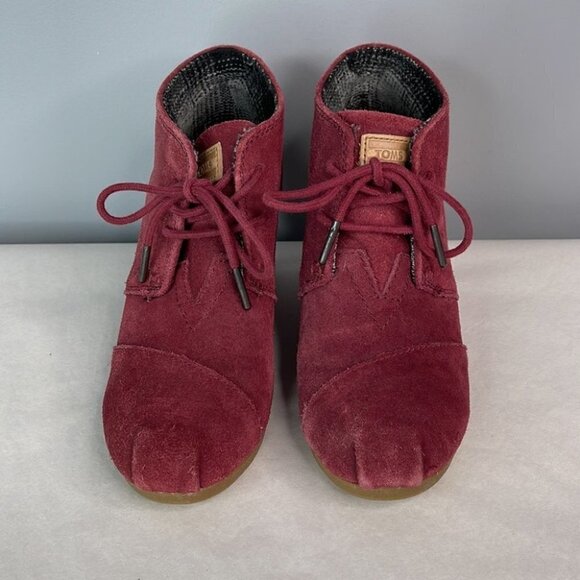 TOMS Suede Desert Wedge Bootie Burgundy Lace-up Vamp Logo Lined Ankle Size 6 - Picture 4 of 13